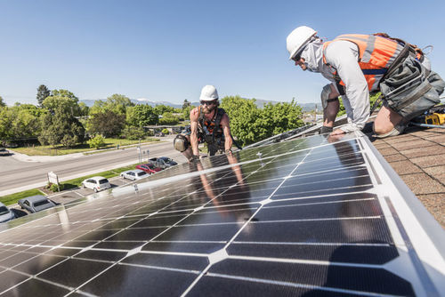 Studio di caso della società Solar Energy Solution: Sistema di microgrid intelligente solare