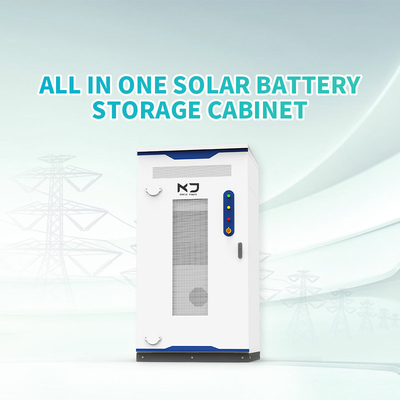 Un buon prezzo. Armadio di accumulo solare All-In-One con batteria da 200 kWh e sistema di accumulo esterno da 100 kW in linea